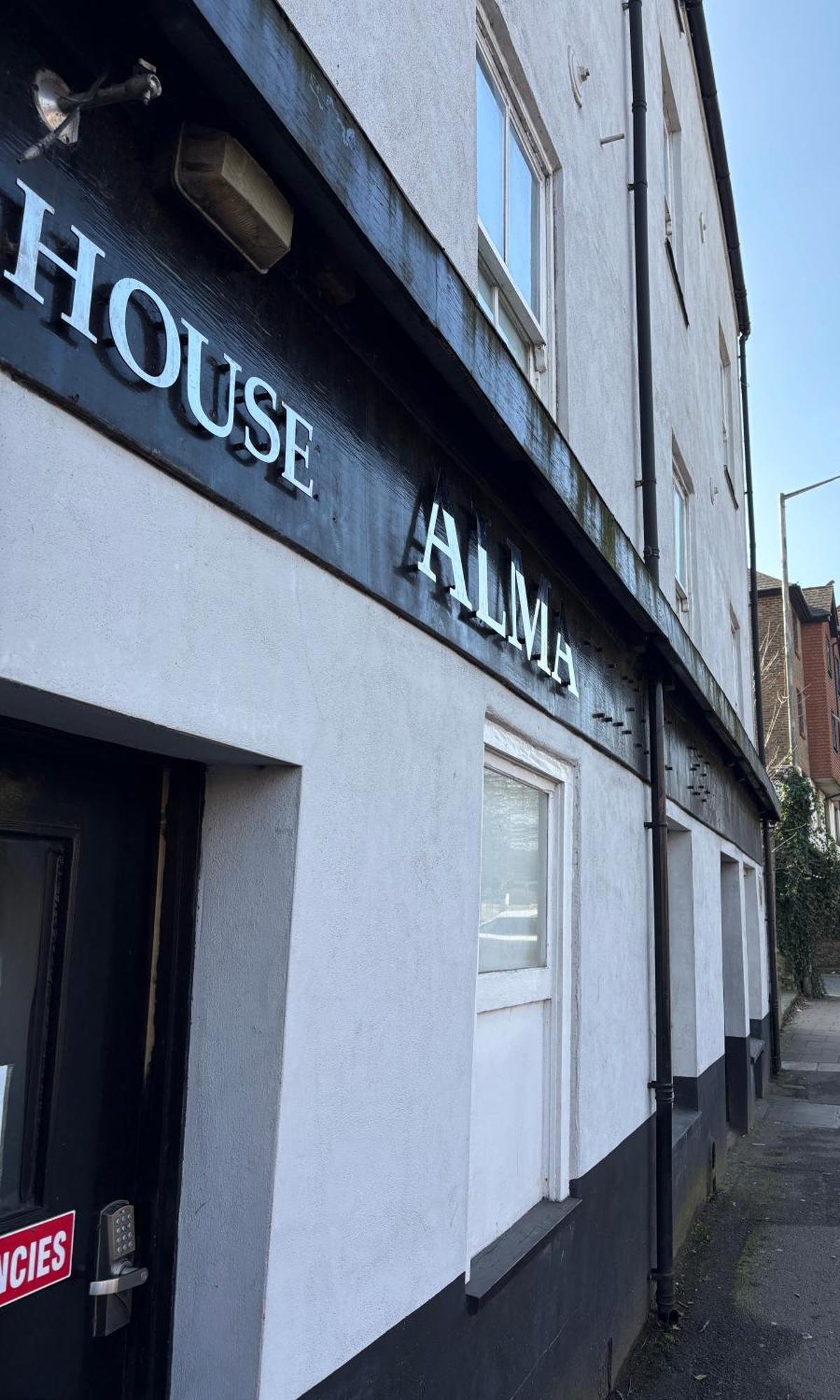 Alma House Hostel Dover Exterior photo